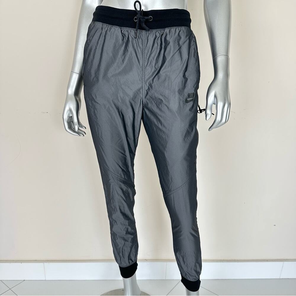 Nike women sweatpants size XS